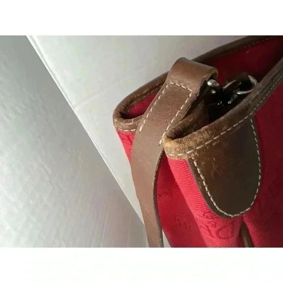 Dooney And Bourke purse - Picture 2 of 7